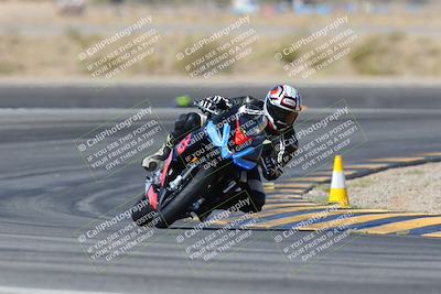 media/Mar-24-2025-Moto Forza (Mon) [[57ce5c5cff]]/2-Intermediate Group/Session 2 Turn 11/